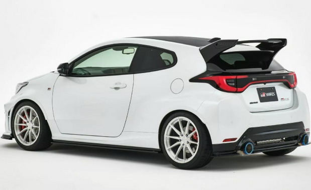 Toyota GR Yaris RR x GROW Toyota GR Yaris RR x GROW