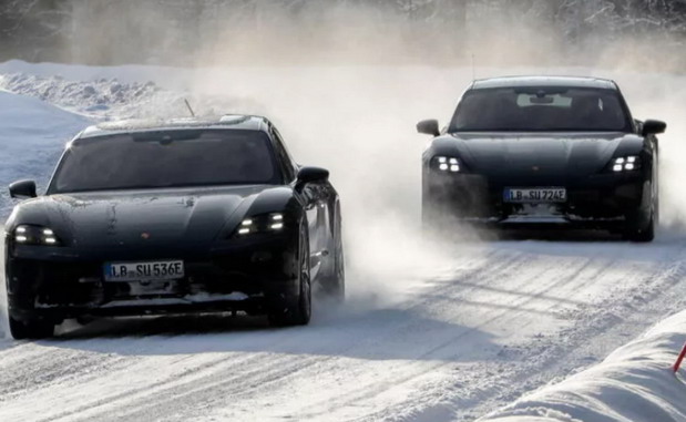 Porsche Taycan Porsche Taycan