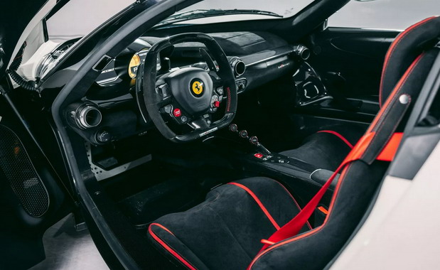 LaFerrari 