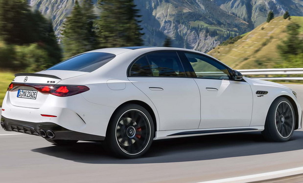 Mercedes-AMG E53 Hybrid 4Matic+ Mercedes-AMG E53 Hybrid 4Matic+