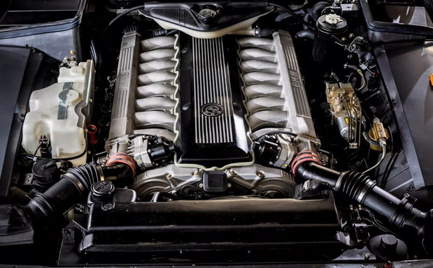 BMW 750iL V16 Goldfisch BMW 750iL V16 Goldfisch