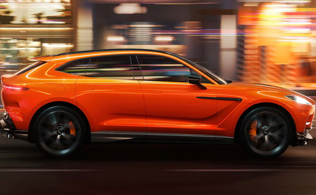 Aston Martin DBX707 Aston Martin DBX707