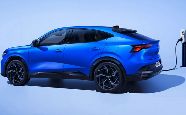 Renault Rafale E-Tech 4x4