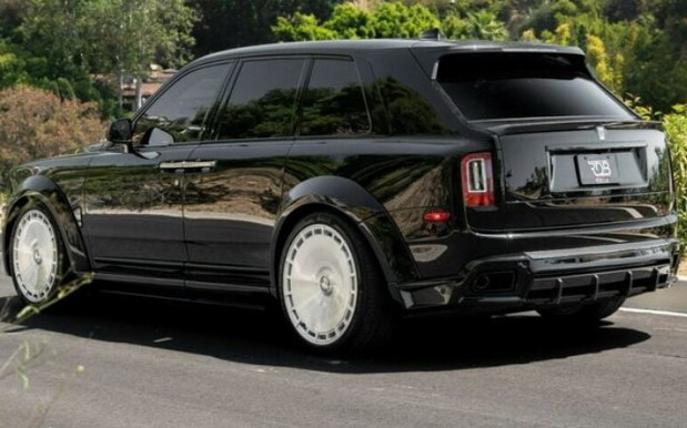 Rolls-Royce Cullinan Black Badge by 1016 Industries Rolls-Royce Cullinan Black Badge by 1016 Industries
