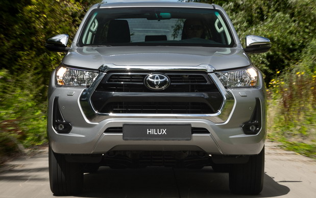 Toyota Hilux Hybrid 48V Toyota Hilux Hybrid 48V