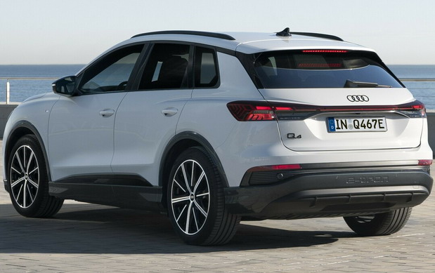 Audi Q4 40 e-tron Audi Q4 40 e-tron