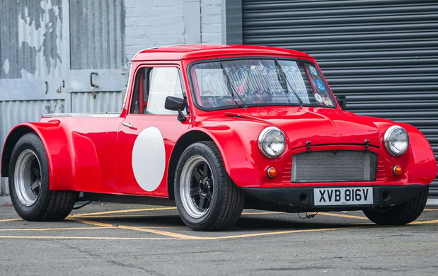 Mini Pickup sa Ford V8 motorom