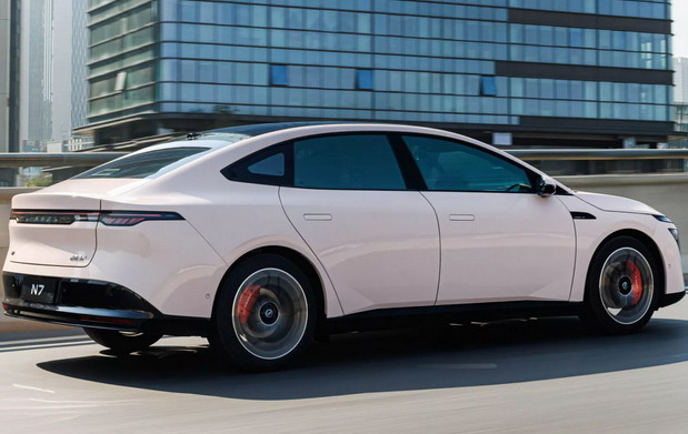 Nissan N7