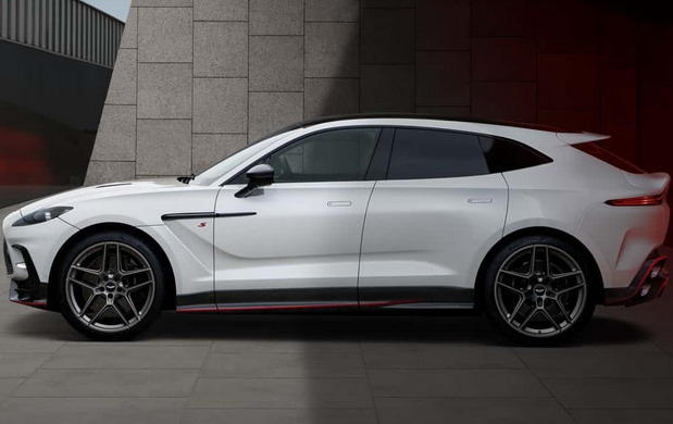 Aston Martin DBX S Aston Martin DBX S
