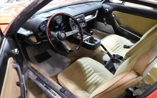 Alfa Romeo Montreal 