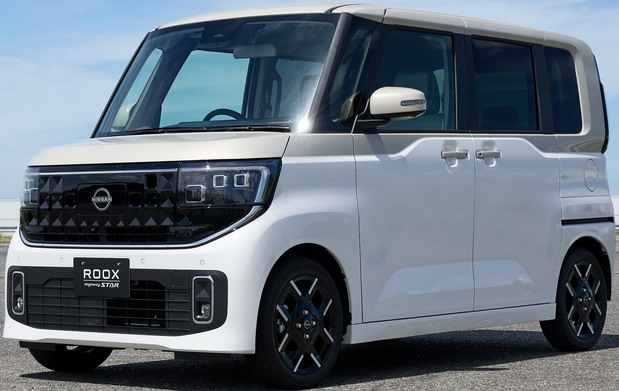 Nissan Roox Nissan Roox