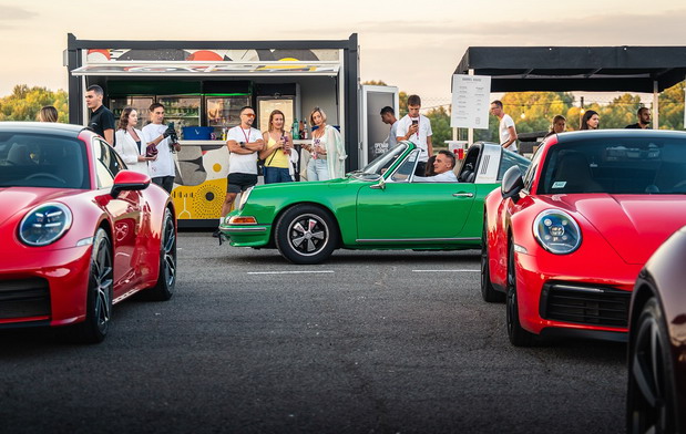 Porsche 911 Community Event