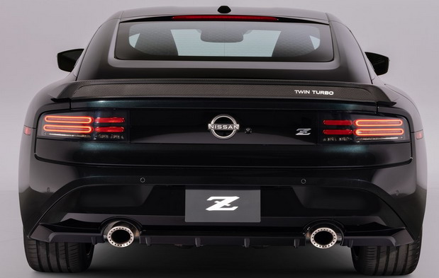 Nissan Z Heritage Edition 