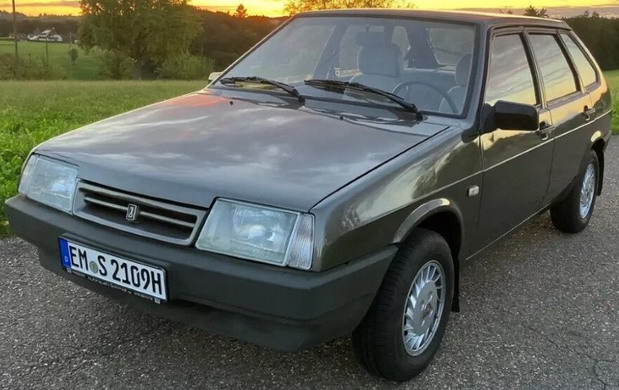 Lada Samara