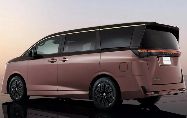 Nissan Elgrand Nissan Elgrand