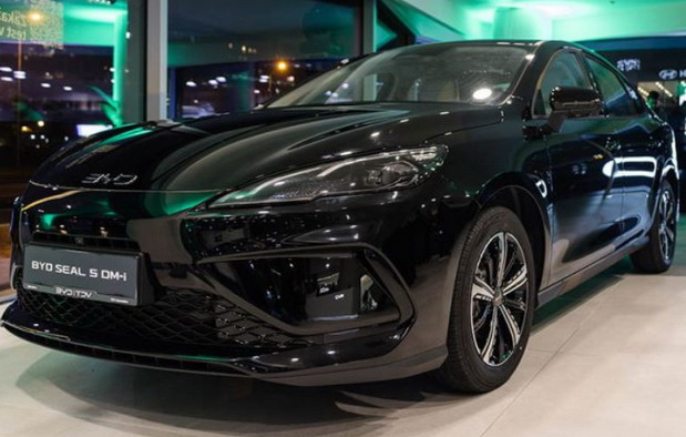 BYD SEAL 5 DM-i