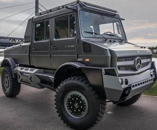 Mercedes Unimog Luxury