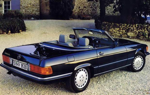 Mercedes-Benz 560 SL