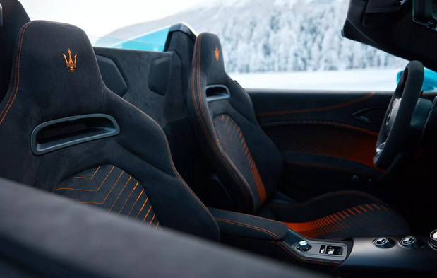 Maserati MCPura Cielo Frozen Magma