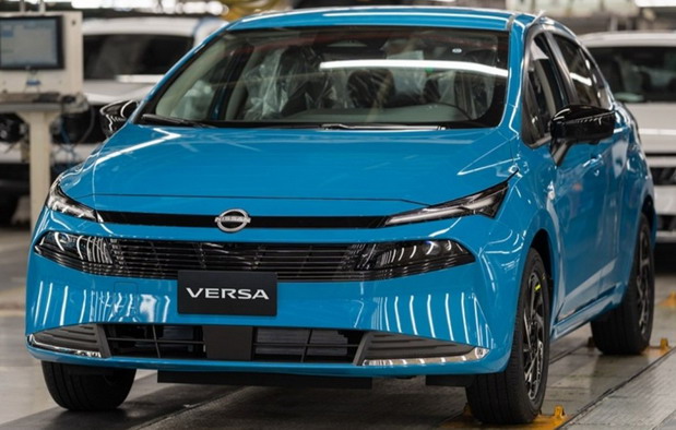 Nissan Versa