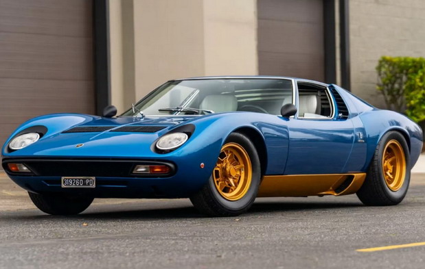 Lamborghini Miura SV 