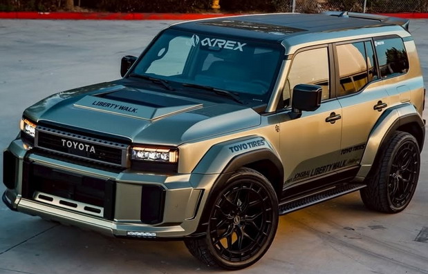 Liberty Walk Toyota Land Cruiser