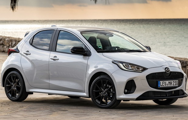 Mazda 2 Hybrid