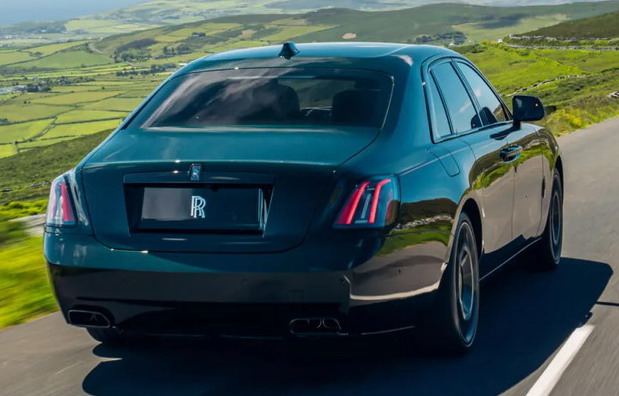 Rolls-Royce Ghost Black Badge Tourist Trophy 