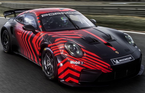 Porsche 911 GT4 R