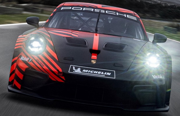 Porsche 911 GT4 R