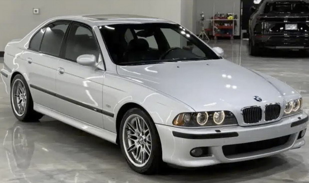 BMW M5 E39