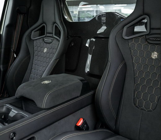 Urban Automotive Widetrack Avontur