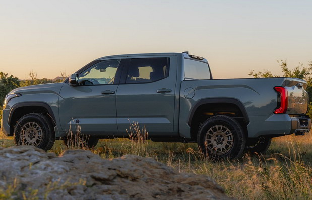 Toyota Tundra 