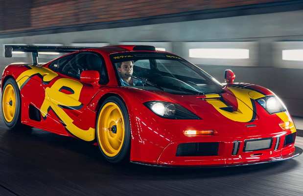 McLaren F1 GTR McLaren F1 GTR