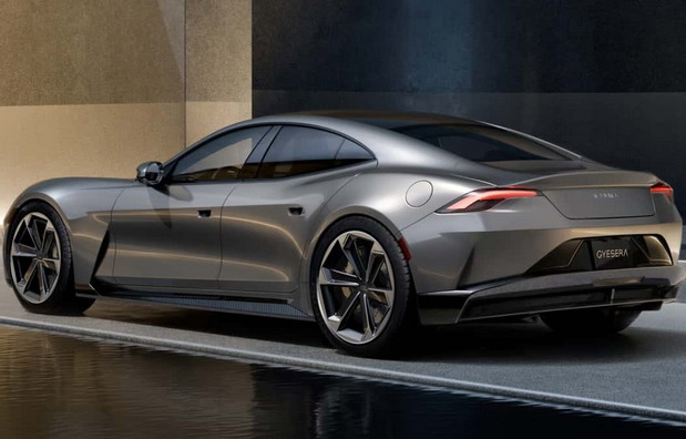 Karma Gyesera Grand Coupe Karma Gyesera Grand Coupe