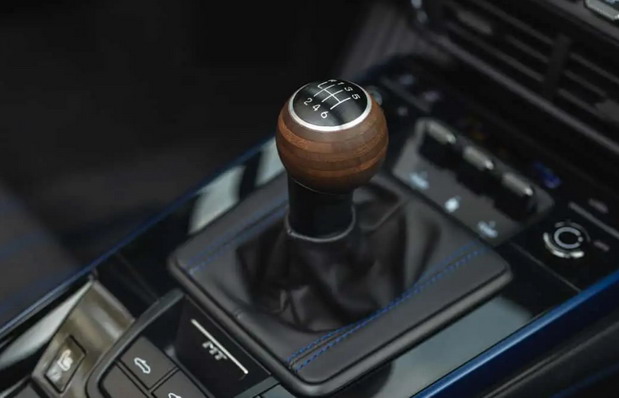 Porsche menjač