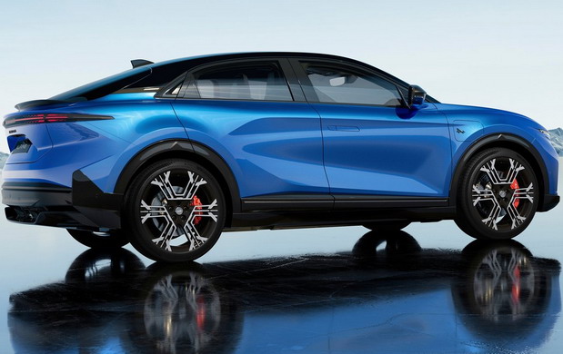 Alpine A390