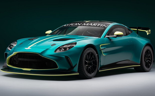 Aston Martin Vantage GT4 