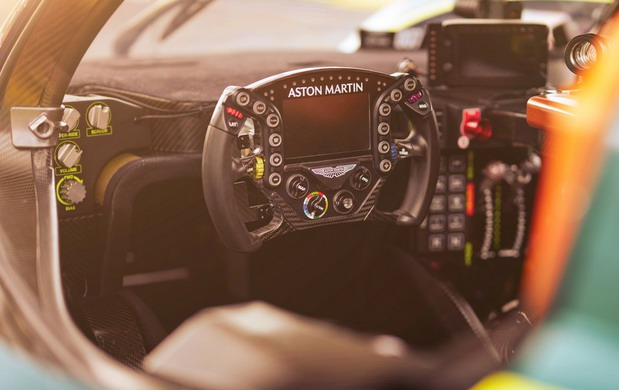 Aston Martin Valkyrie LM Aston Martin Valkyrie LM