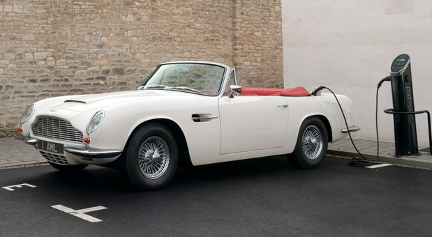 Aston Martin Heritage EV Concept Aston Martin Heritage EV Concept