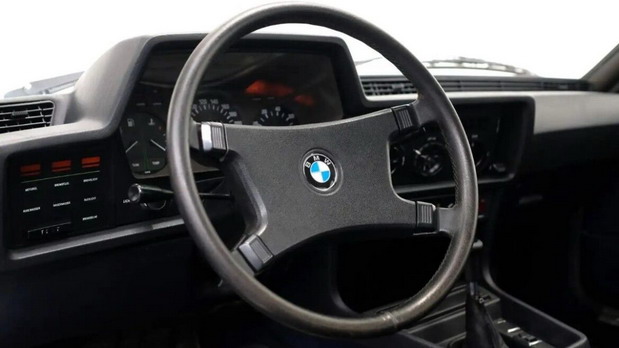 BMW 633 CSI