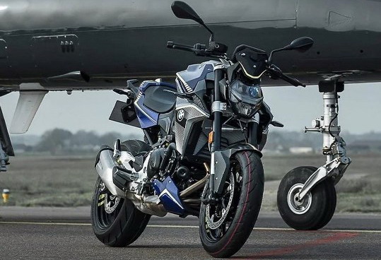 BMW F 900 R Force BMW F 900 R Force