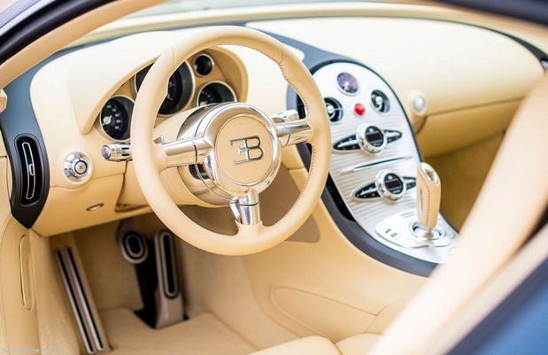 Bugatti La Maison Pur Sang Veyron 20 Years Bugatti La Maison Pur Sang Veyron 20 Years