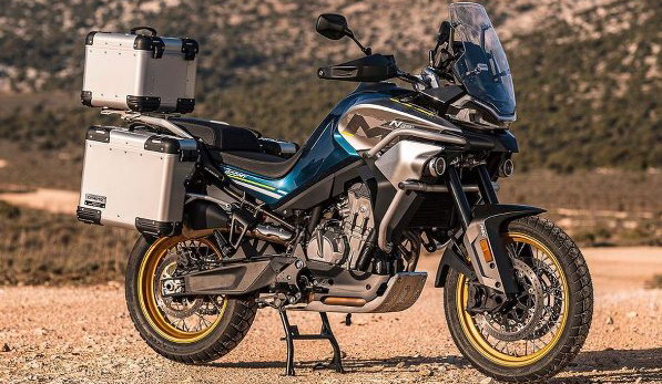 CFMOTO 800MT CFMOTO 800MT