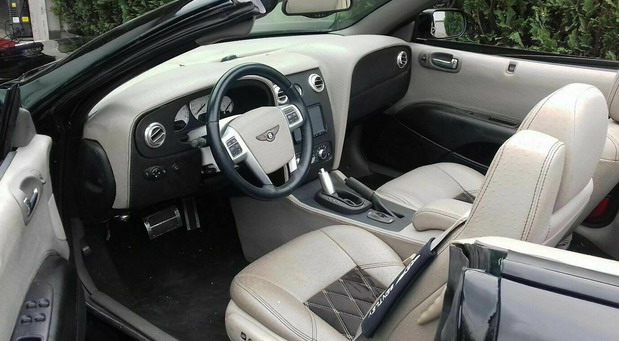 Bentley Continental GTC replika