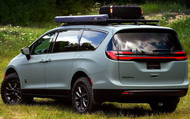 Chrysler Pacifica Grizzly Peak concept Chrysler Pacifica Grizzly Peak concept