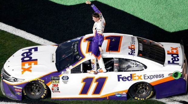 Deni Hamlin Deni Hamlin