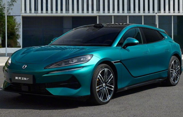 Denza Z9 GT