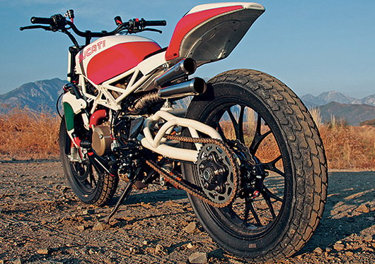 Ducati desmosedici V4 custom street tracker