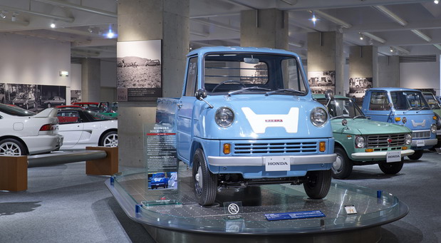 HONDA “COLLECTION HALL" 